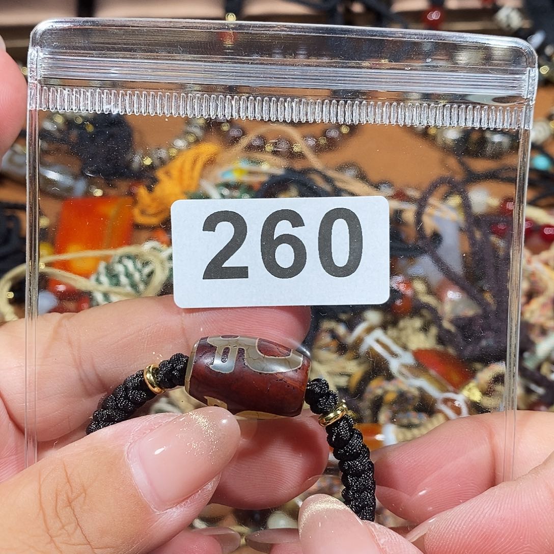 未镶嵌颈饰玛瑙/玉髓