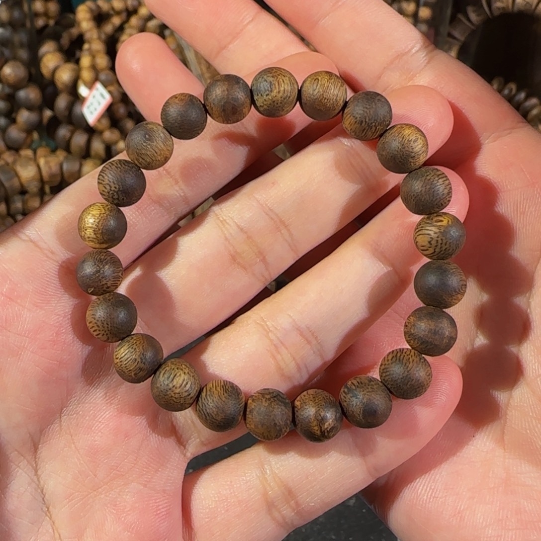 沉香沉香碎屑乌身单圈0.8