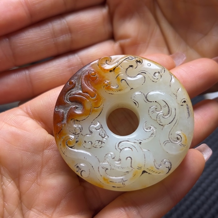 和田玉（糖玉）未镶嵌挂件