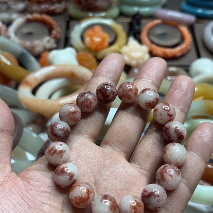 平***姐石英质玉未镶嵌手镯