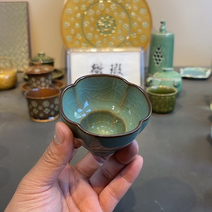 瓷片龙泉青瓷福利青瓷