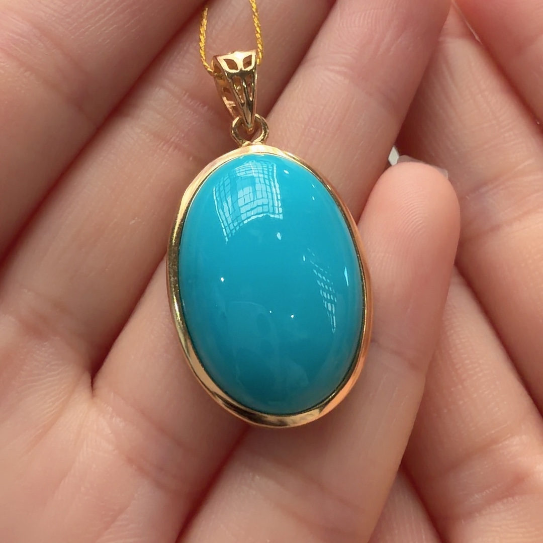 绿松石未镶嵌颈饰