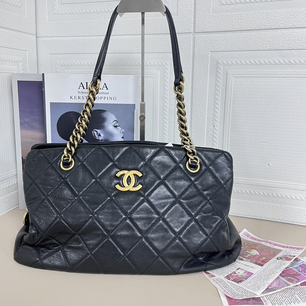 95新 Chanel/香奈儿 黑金保龄球单肩斜挎包