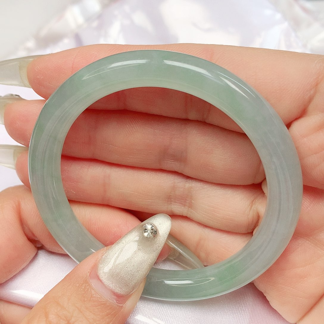 翡翠手镯未镶嵌芊*抖音854