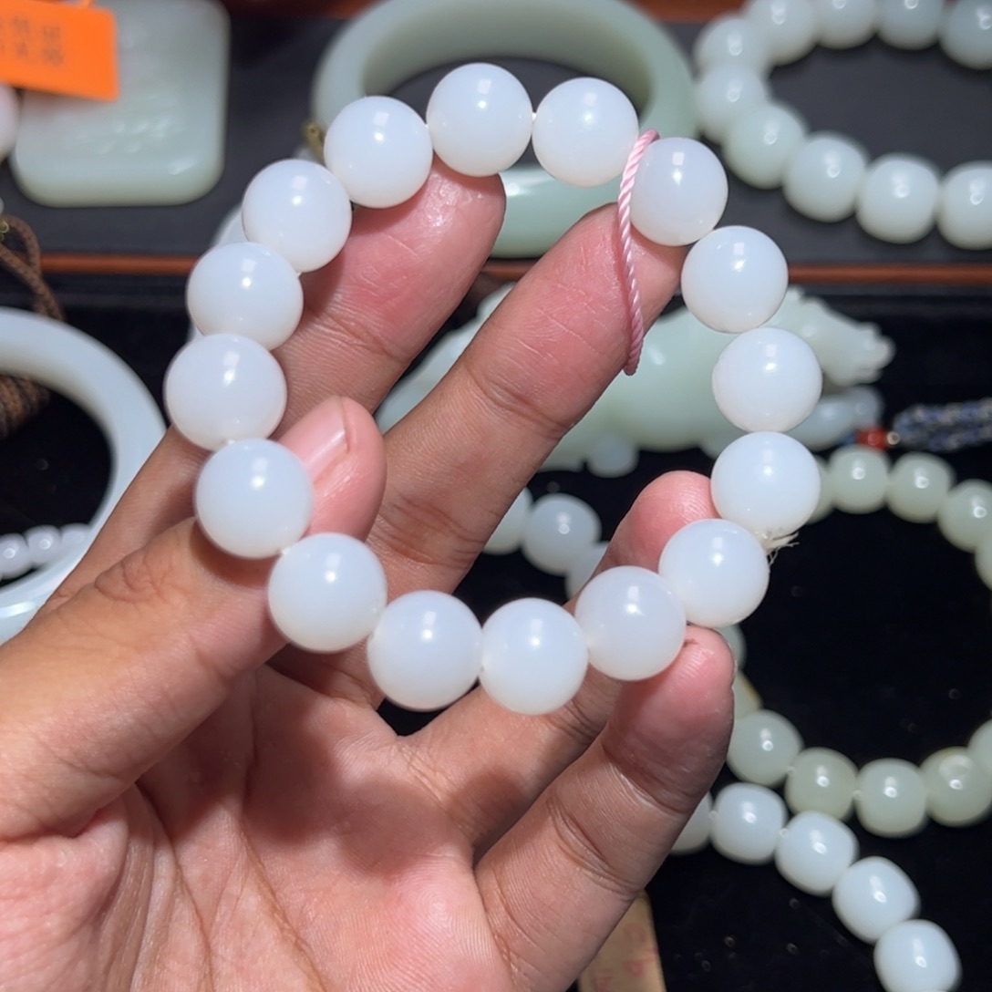 和田玉未镶嵌手链