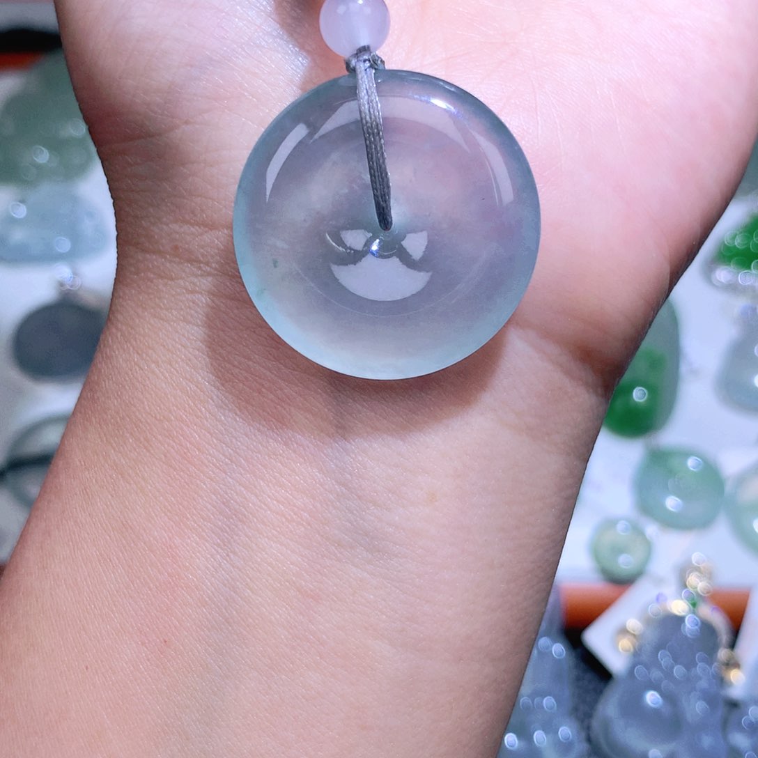 翡翠未镶嵌颈饰扣子