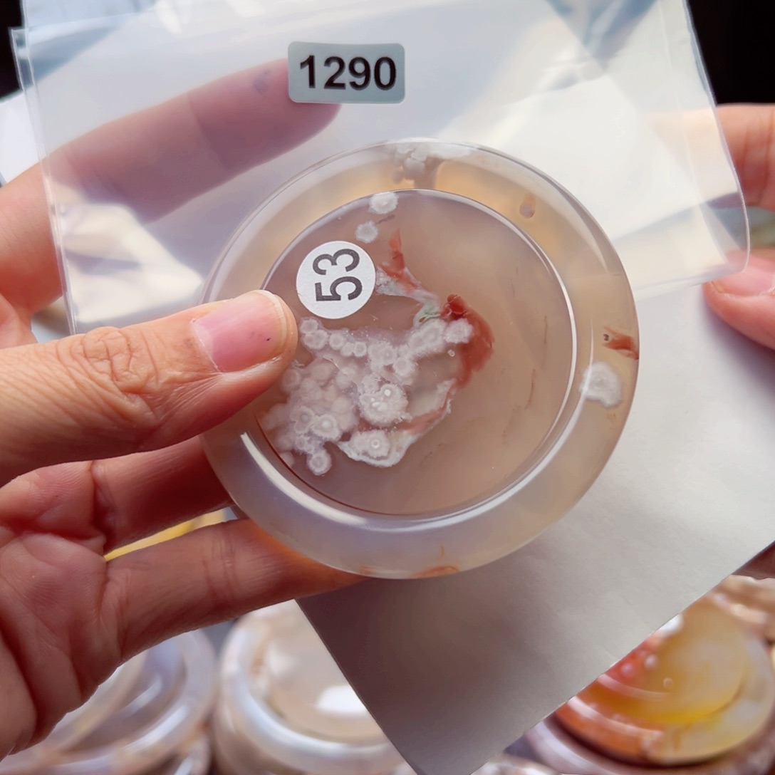 玛瑙/玉髓手镯未镶嵌悦****e