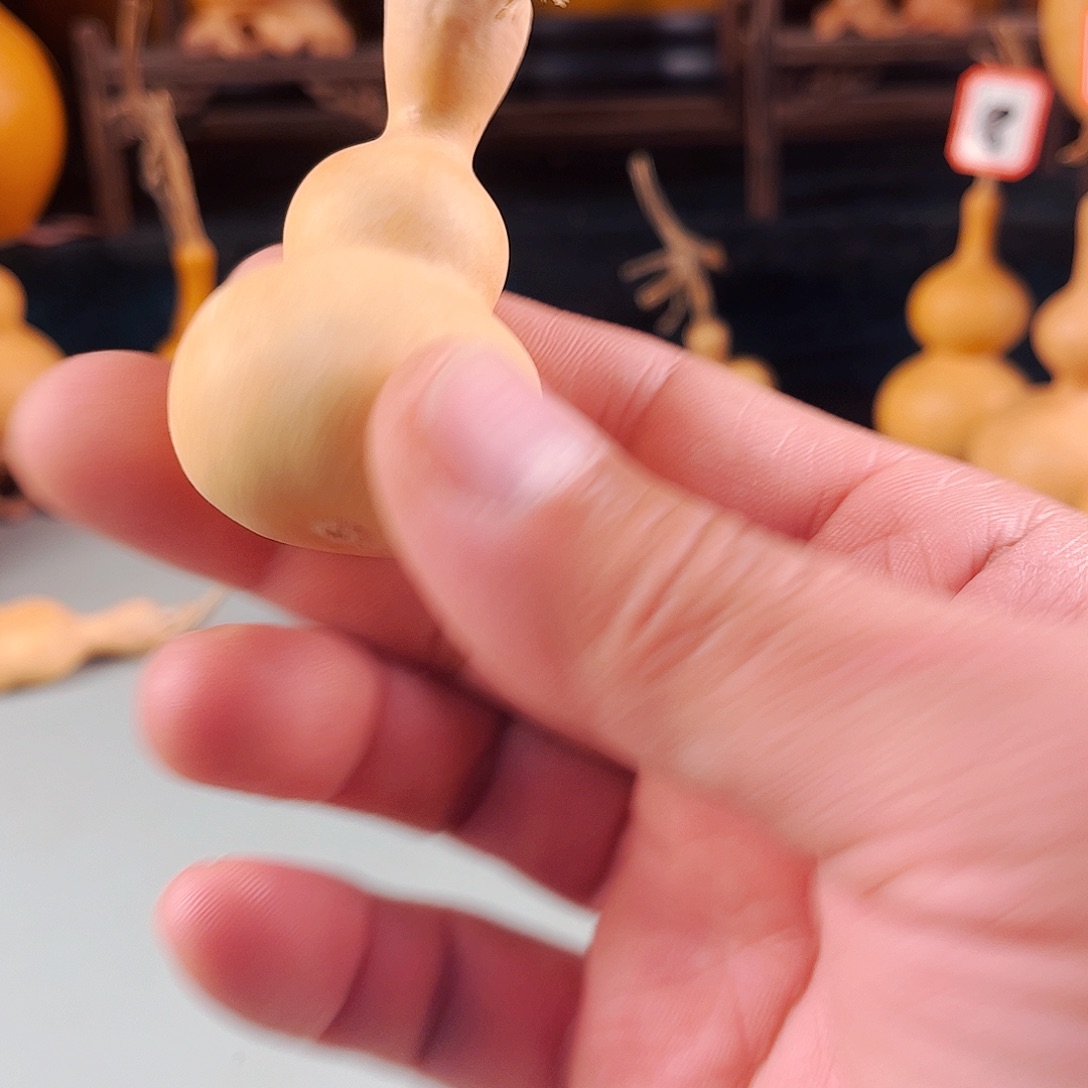 M***王大叶紫檀（黑酸枝木类）