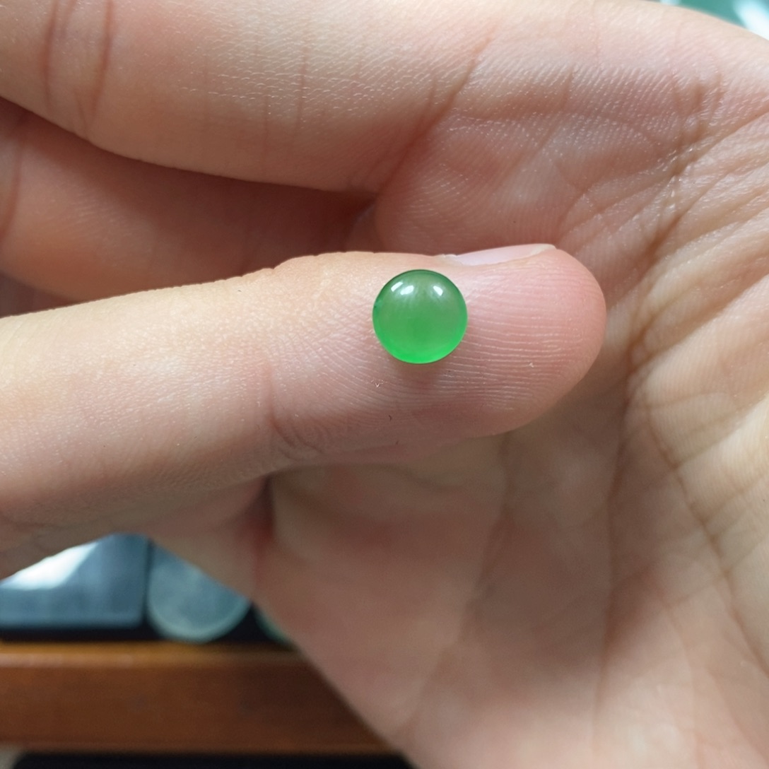 翡翠挂件未镶嵌翡翠珠宝翡翠珠宝