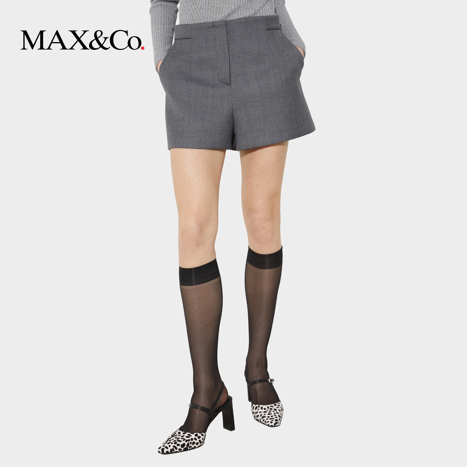 【2026早春新品】简约肌理感西装面料灰调平纹针织短裤6781046102