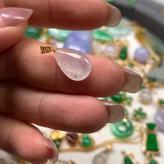 颈饰18K金镶嵌翡翠翡翠