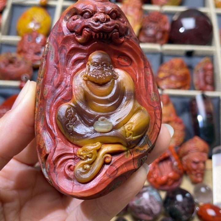 玛瑙/玉髓战国红手把未镶嵌玩****馆