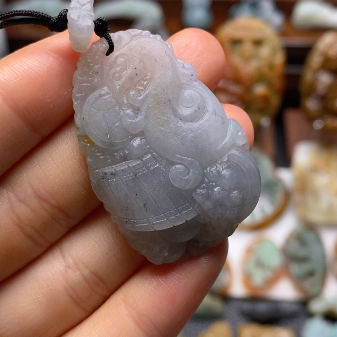 定制翡翠未镶嵌翡翠
