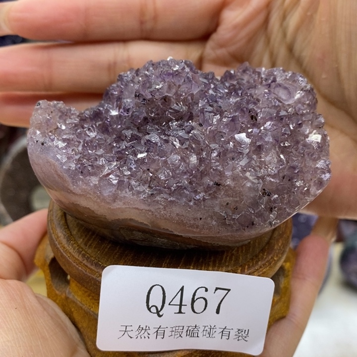 未镶嵌水晶大型摆件（非配饰）