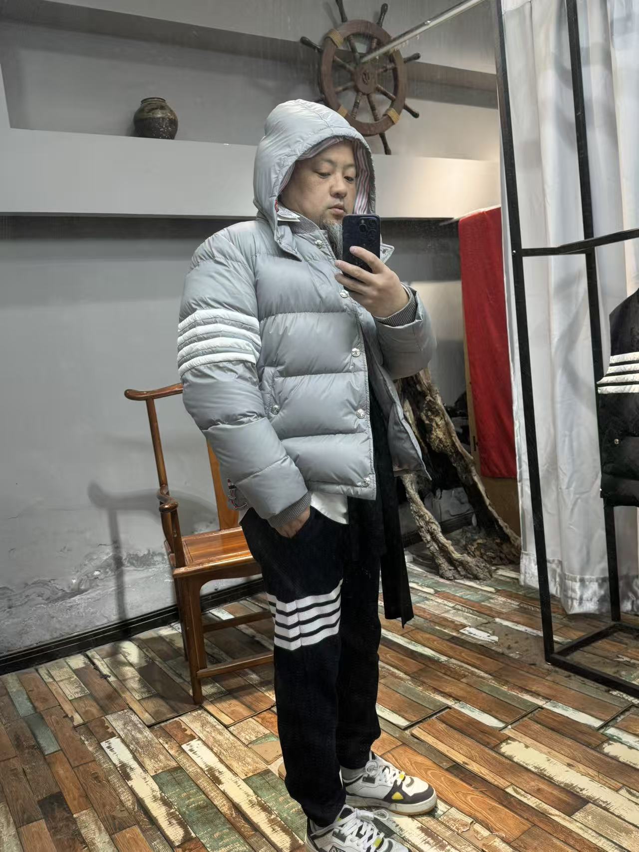 YR025tb风90白鸭绒羽绒服 条纹撞色保暖防风新款时尚温暖都市休闲