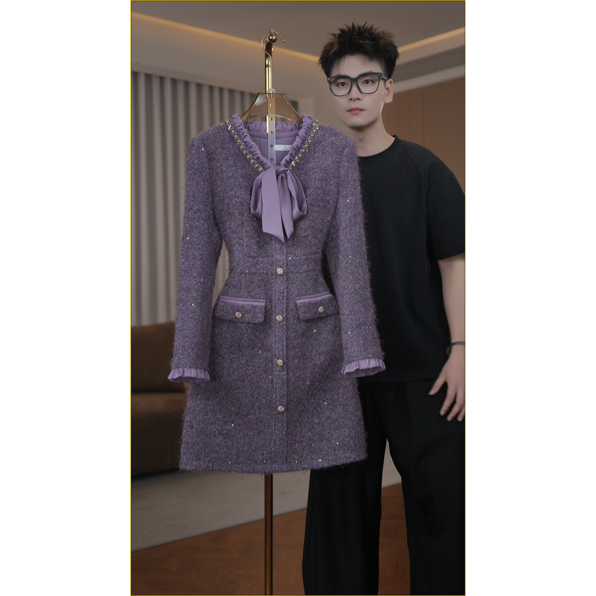 【新款上新】2407冬款上新气质显瘦高定连衣裙