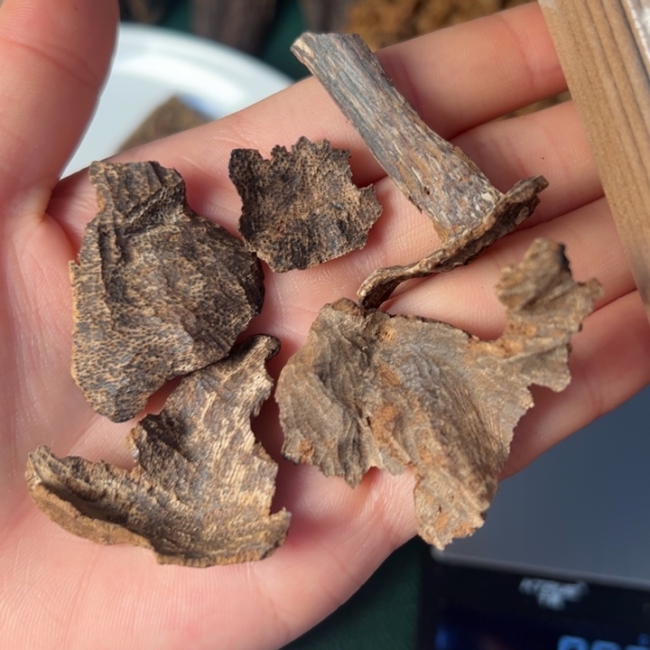 海南老铁头熏香料4.7g