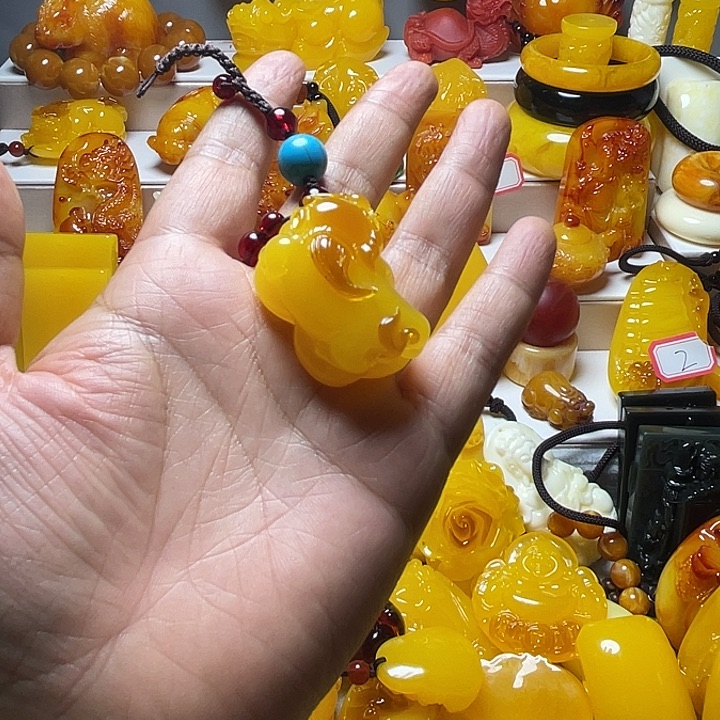 红***安貔貅挂件 服饰配饰