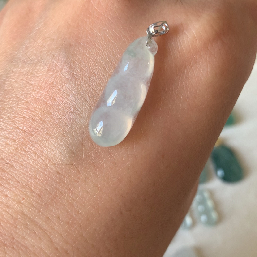 翡翠18K金镶嵌颈饰03