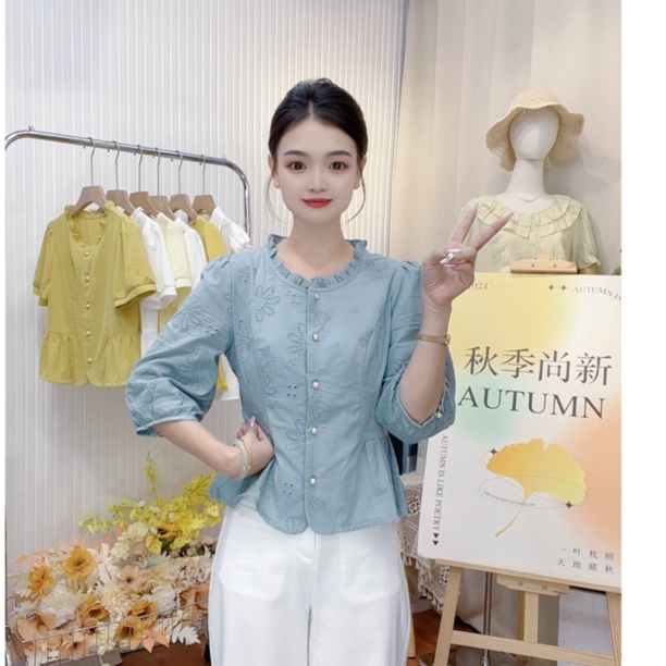 艾尚服饰·早秋法式花边圆领衬衫女早秋新款洋气减龄显瘦百搭上衣