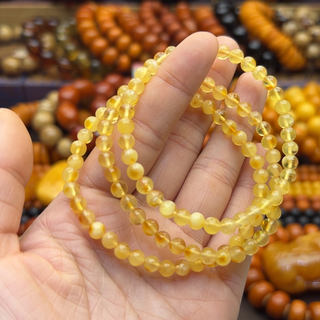 琥珀珠宝奇石未镶嵌多样性发其一