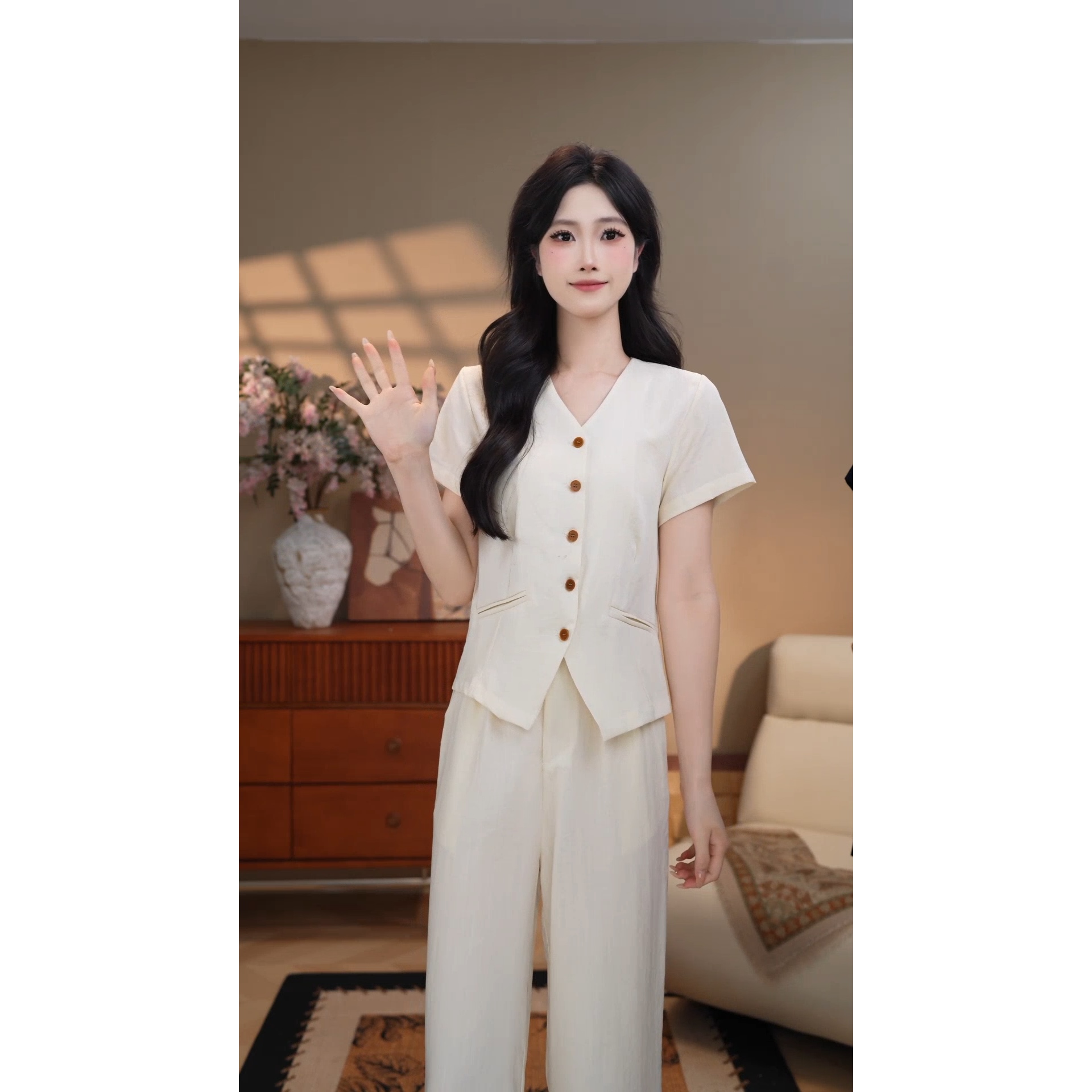 意式轻奢慵懒休闲套装女短袖衬衫高腰宽松阔腿裤两件套（米杏色）