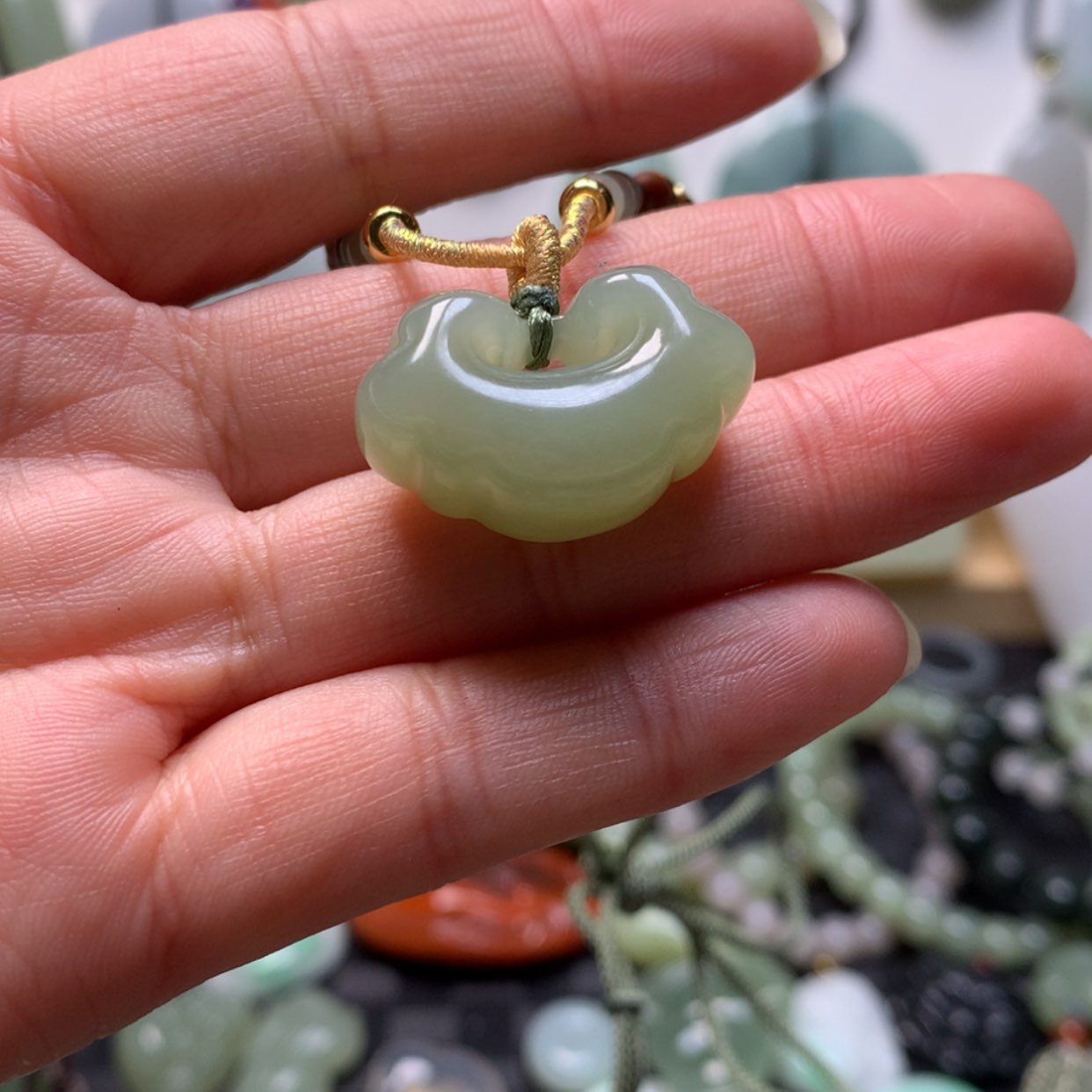 【闪购商品】和田玉颈饰未镶嵌坠