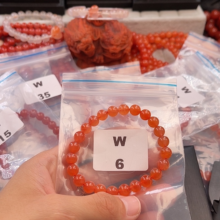 南红玛瑙未镶嵌多样性发货默认微瑕称重8mm