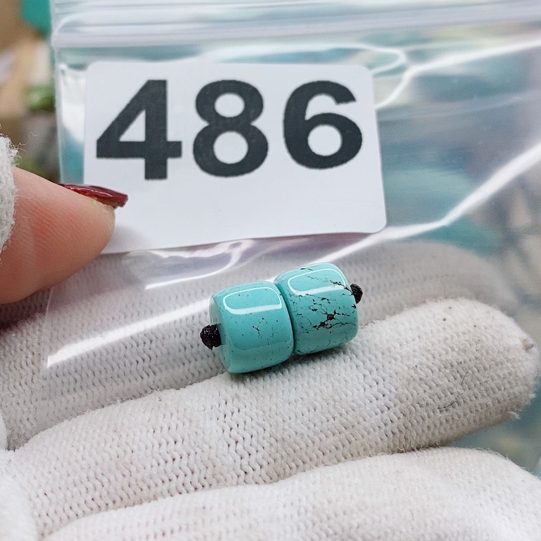 绿松石颈饰未镶嵌