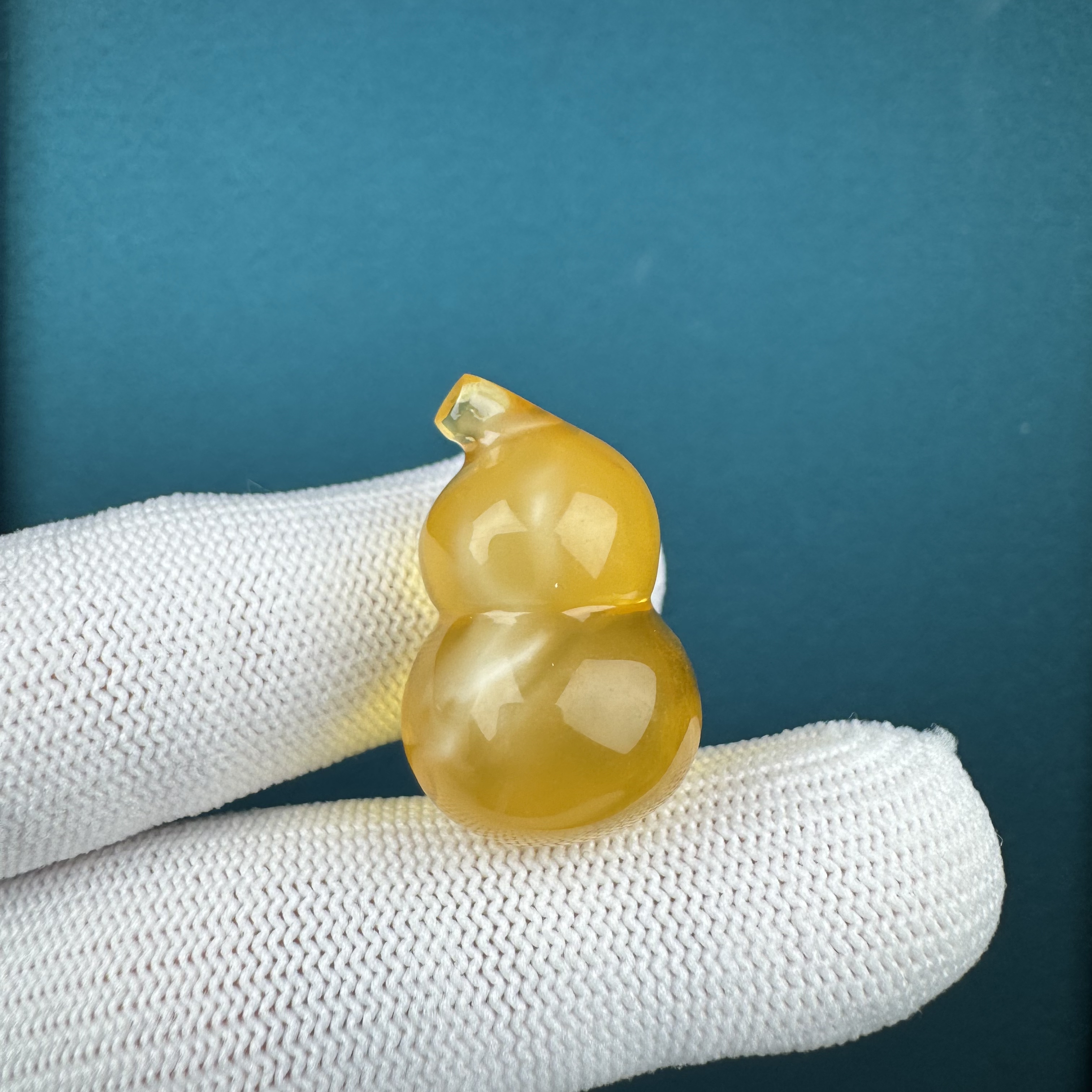Y5630天然蜜蜡葫芦18.2*28.4mm支持复检假一罚四