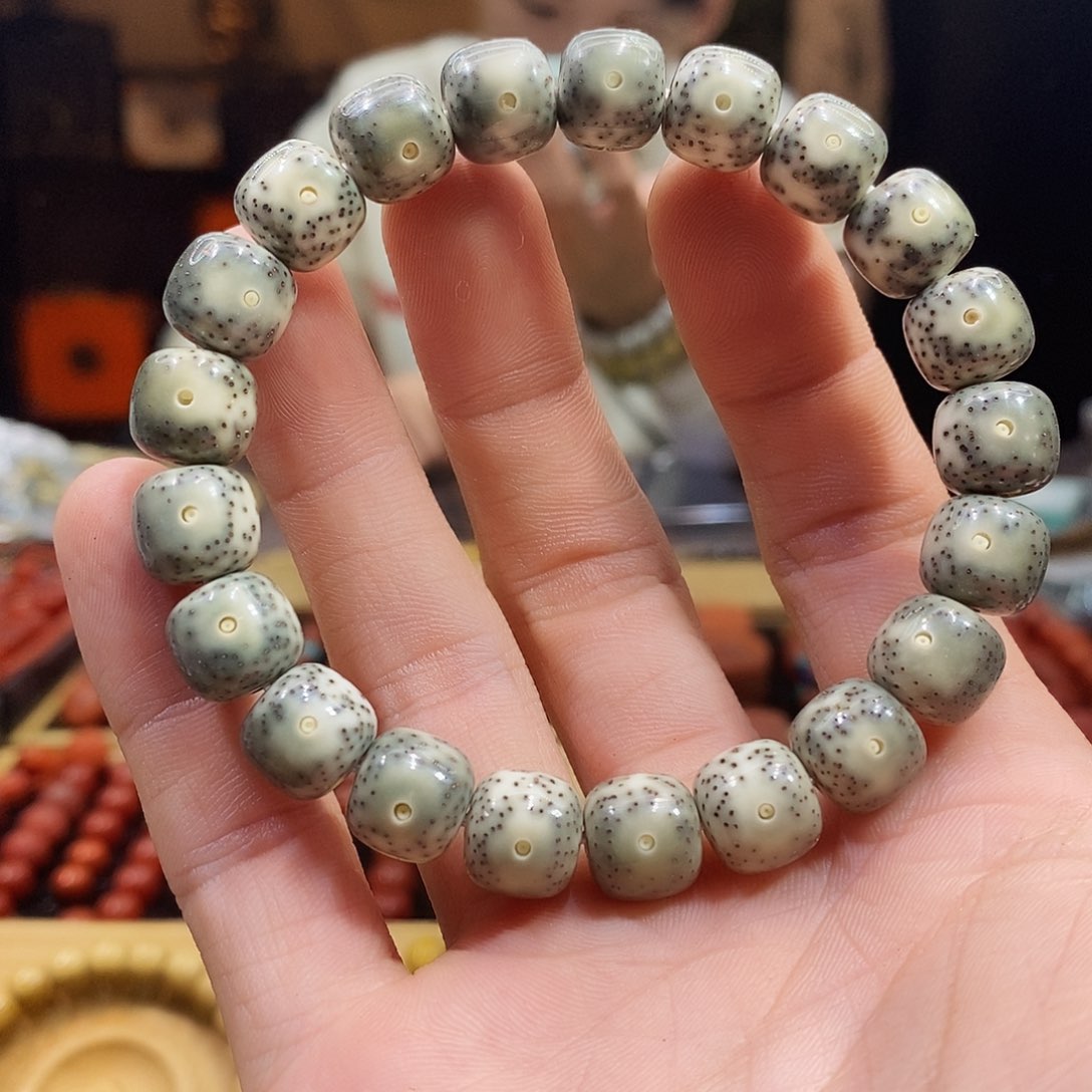 星月菩提吊坠?****好福利