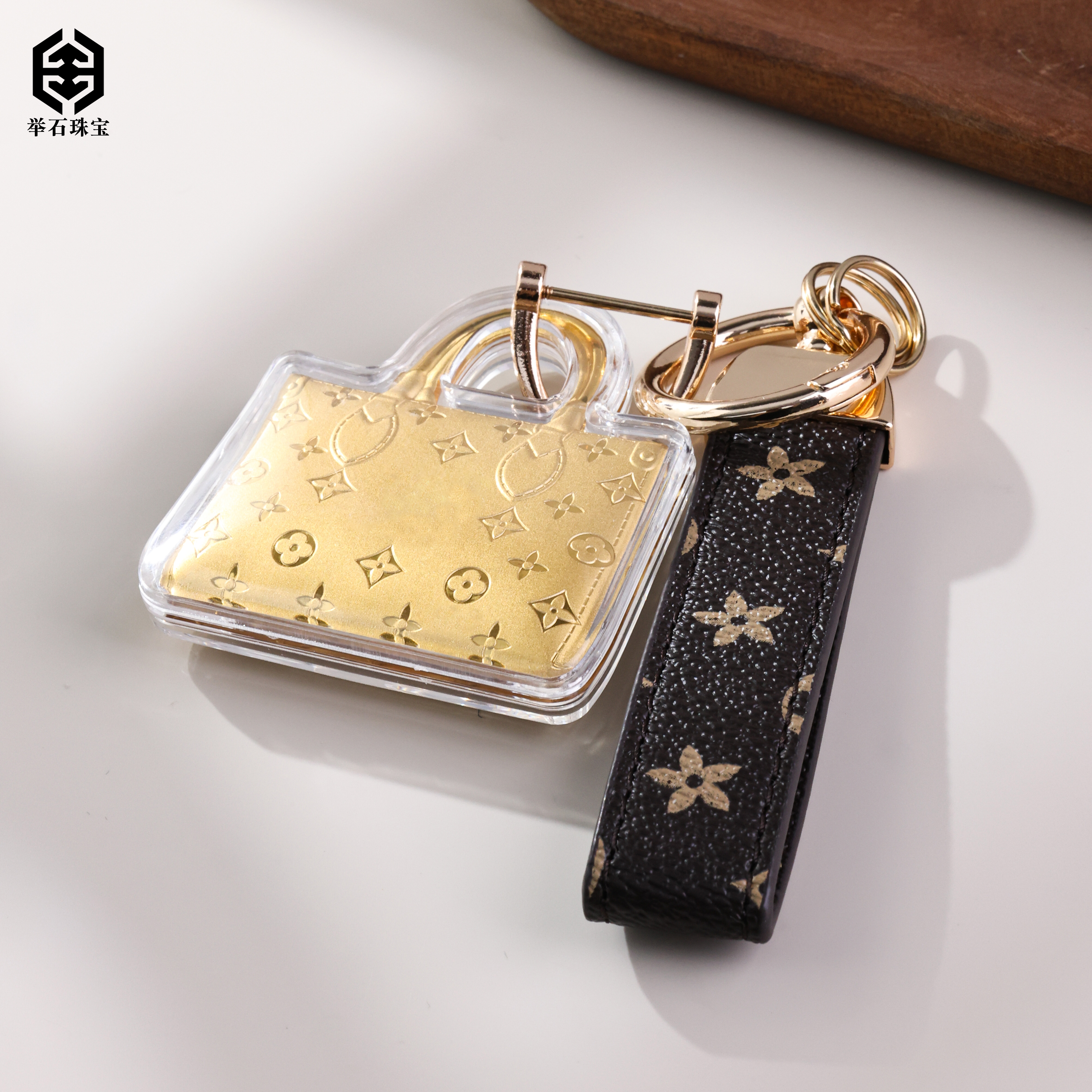 含金工艺品【举石珠宝】T0601-222-134含金工艺品（一件）K