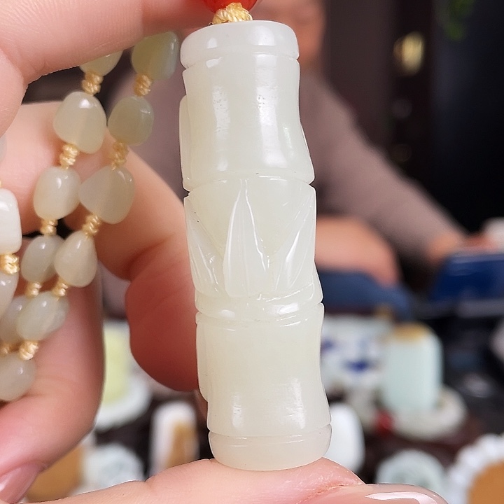 和田玉未镶嵌颈饰定制发货