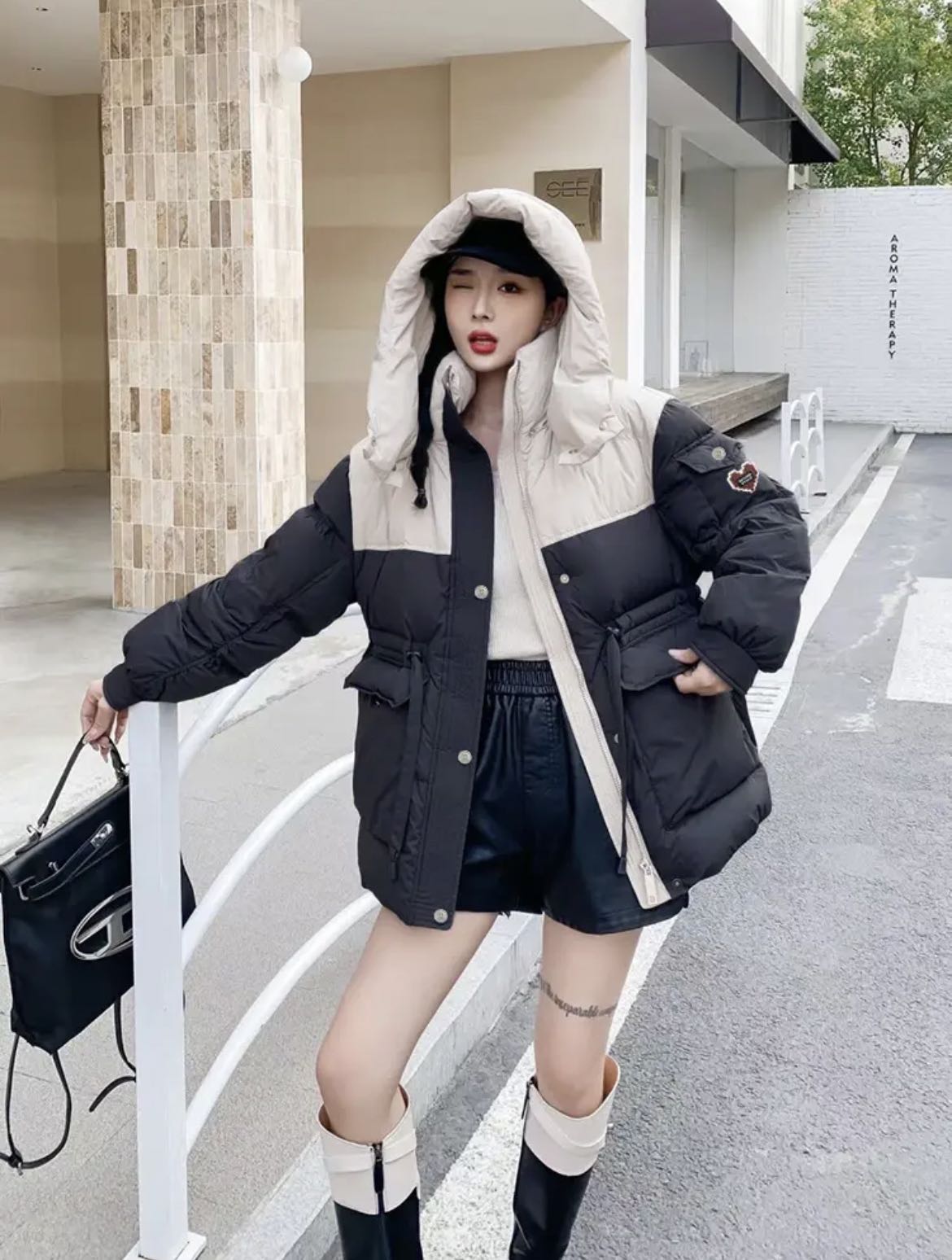 中长款常规女宽松型合格品时尚冬季女装带帽羽绒服