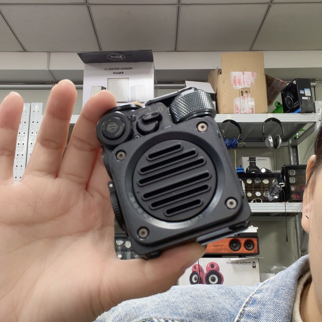 a***f2号小音箱黑色迷你的