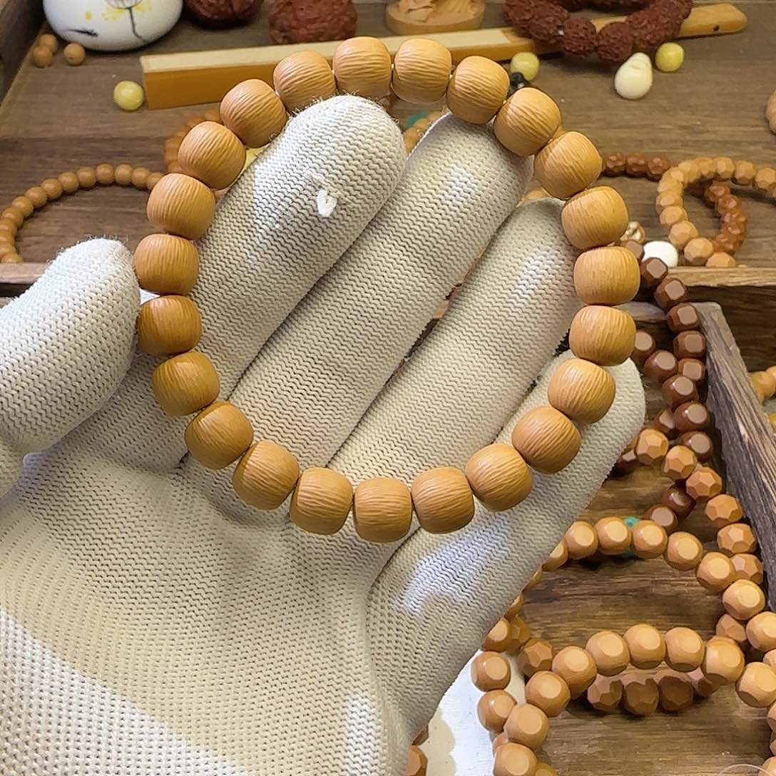 猴头核桃手串山峦