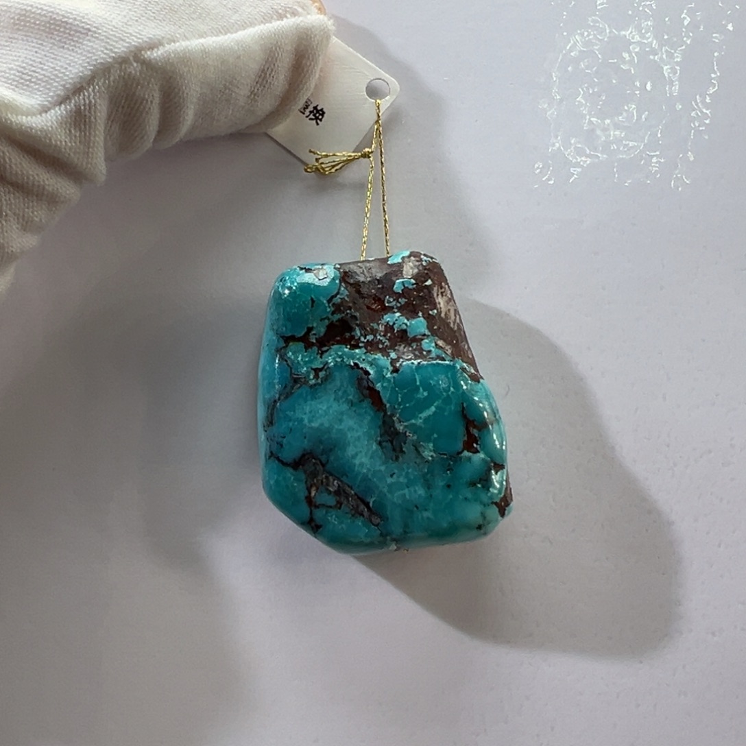 绿松石未镶嵌挂件