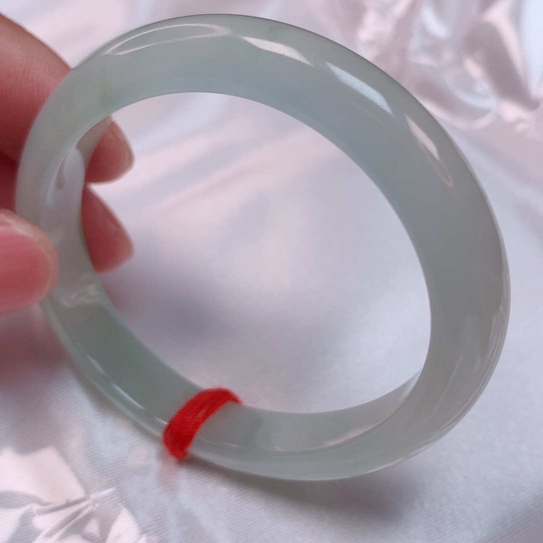 翡翠手镯未镶嵌54+ 翡翠手镯