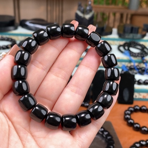 和田玉手链未镶嵌明*