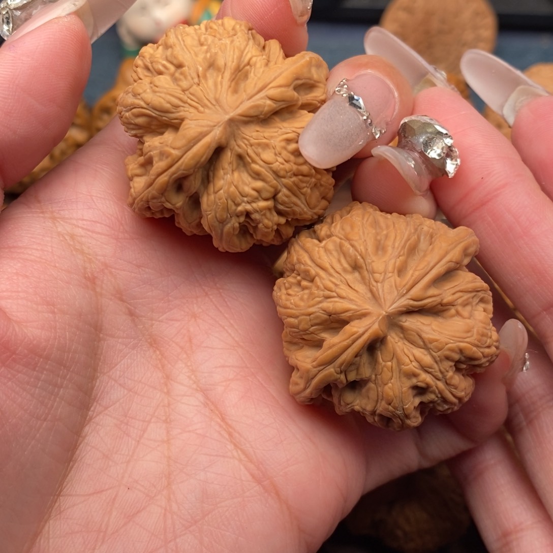 文玩核桃把件全品，精配球筋39➕