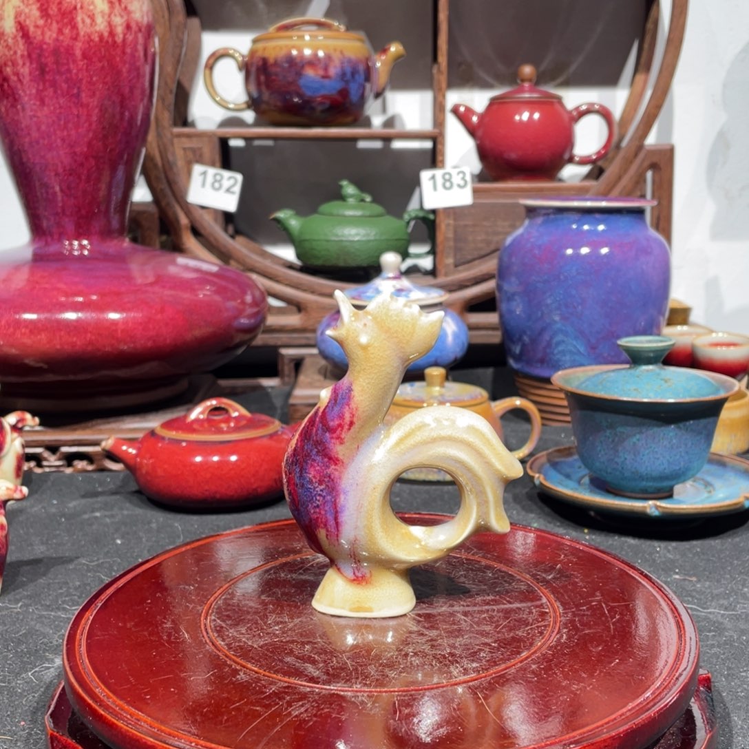 中国神后钧瓷摆件