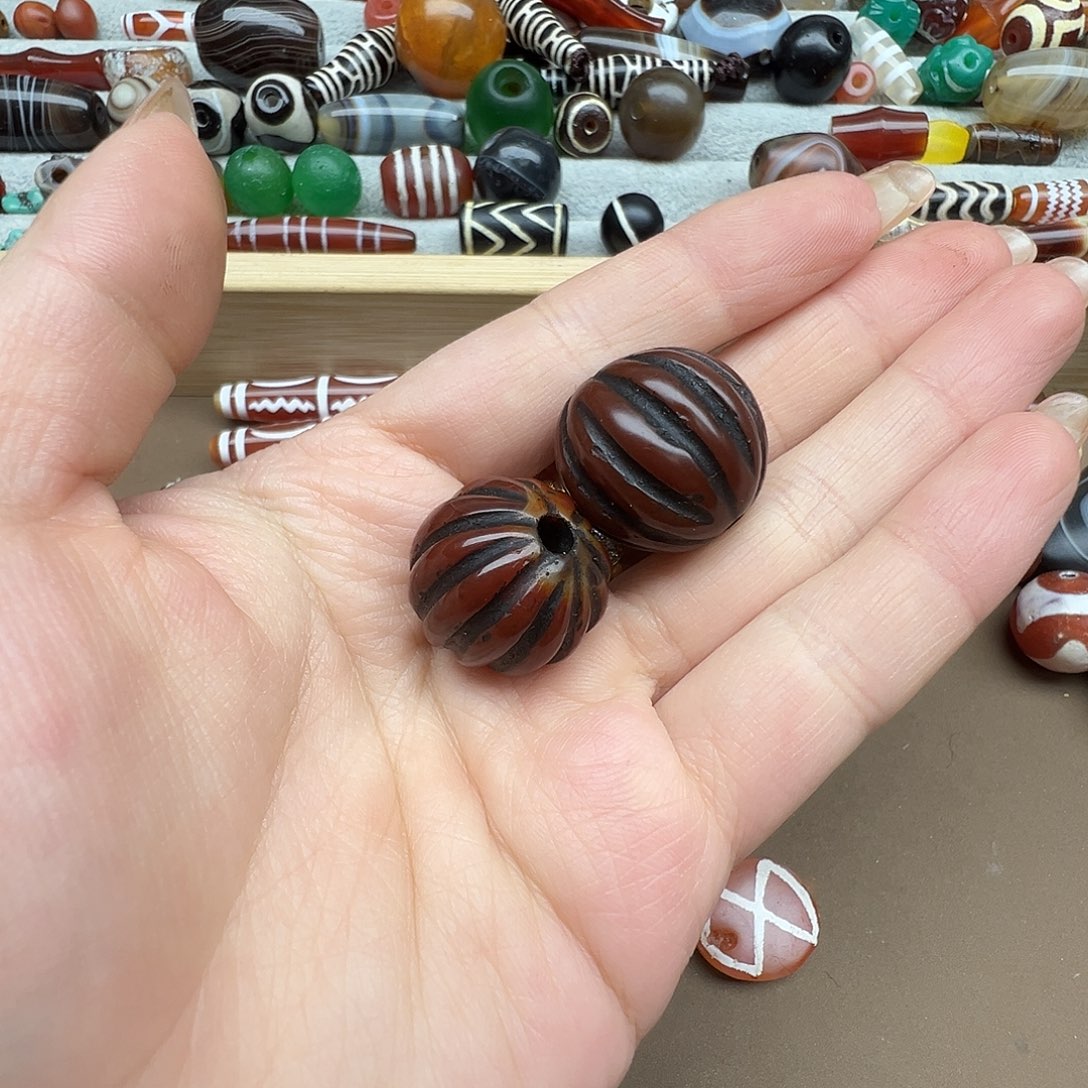 玛瑙/玉髓未镶嵌珠宝半成品