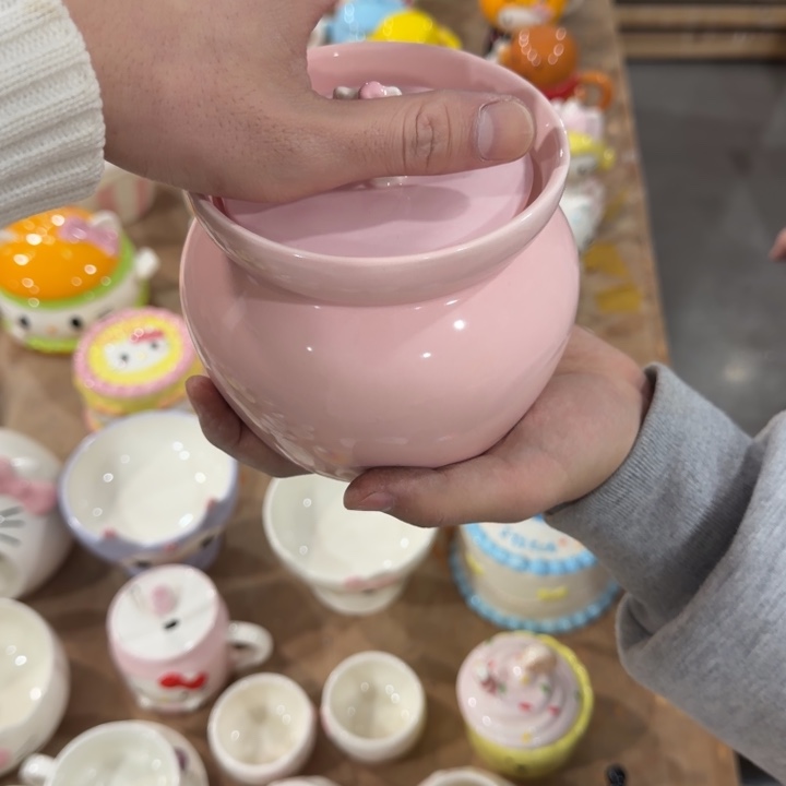 釉下彩高温陶瓷摆件