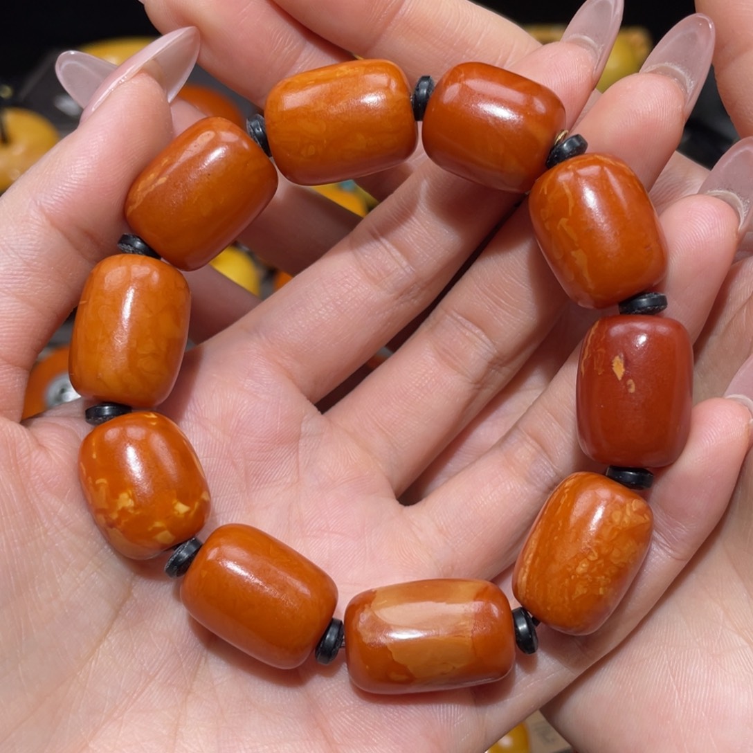 【闪购商品】蜜蜡裸石未镶嵌手串