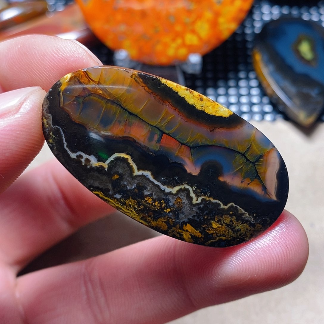 玛瑙/玉髓颈饰未镶嵌青**湖