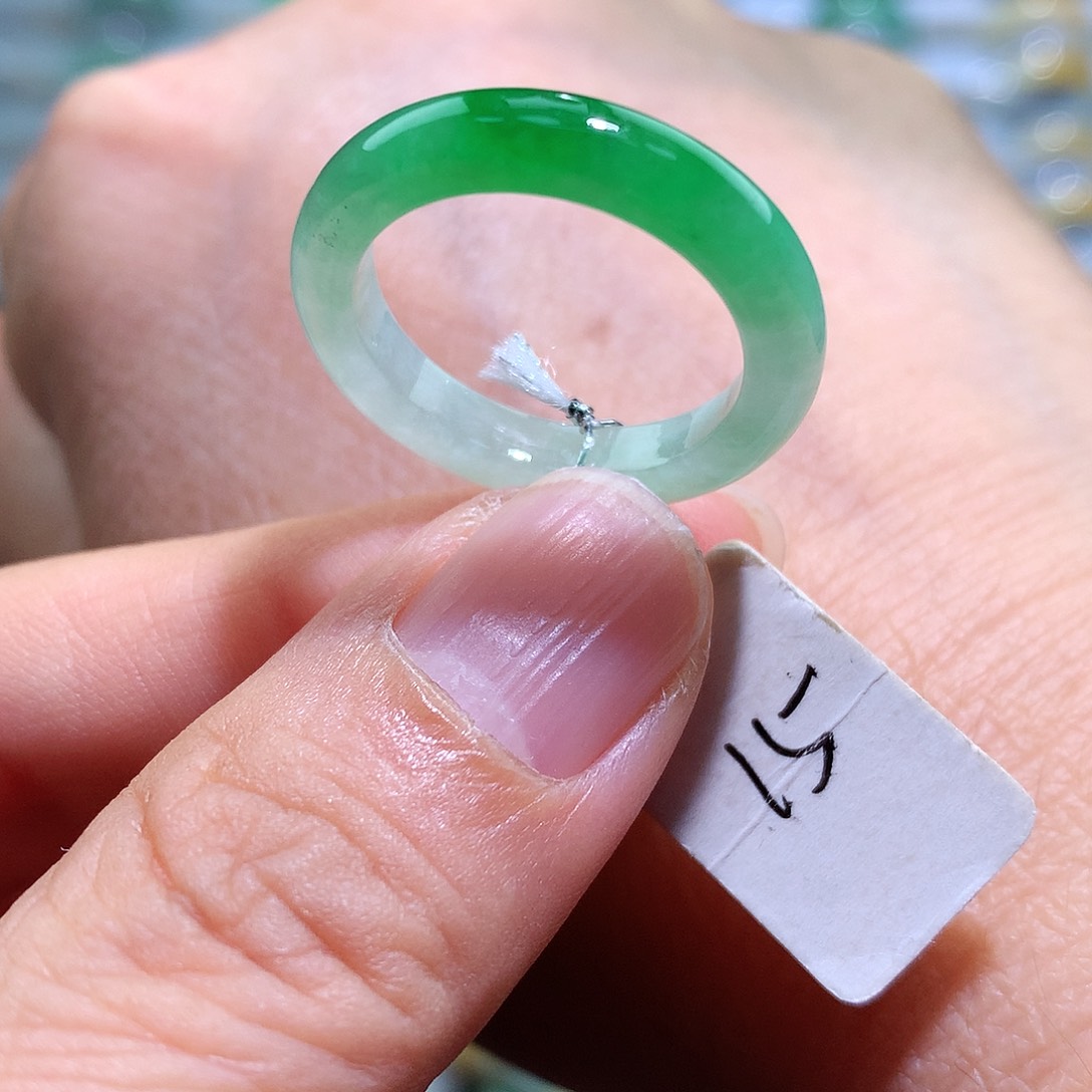 翡翠戒指未镶嵌15号