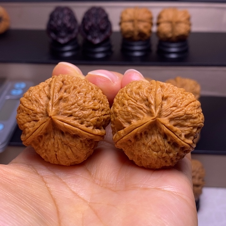 文玩核桃把件七星三楞6