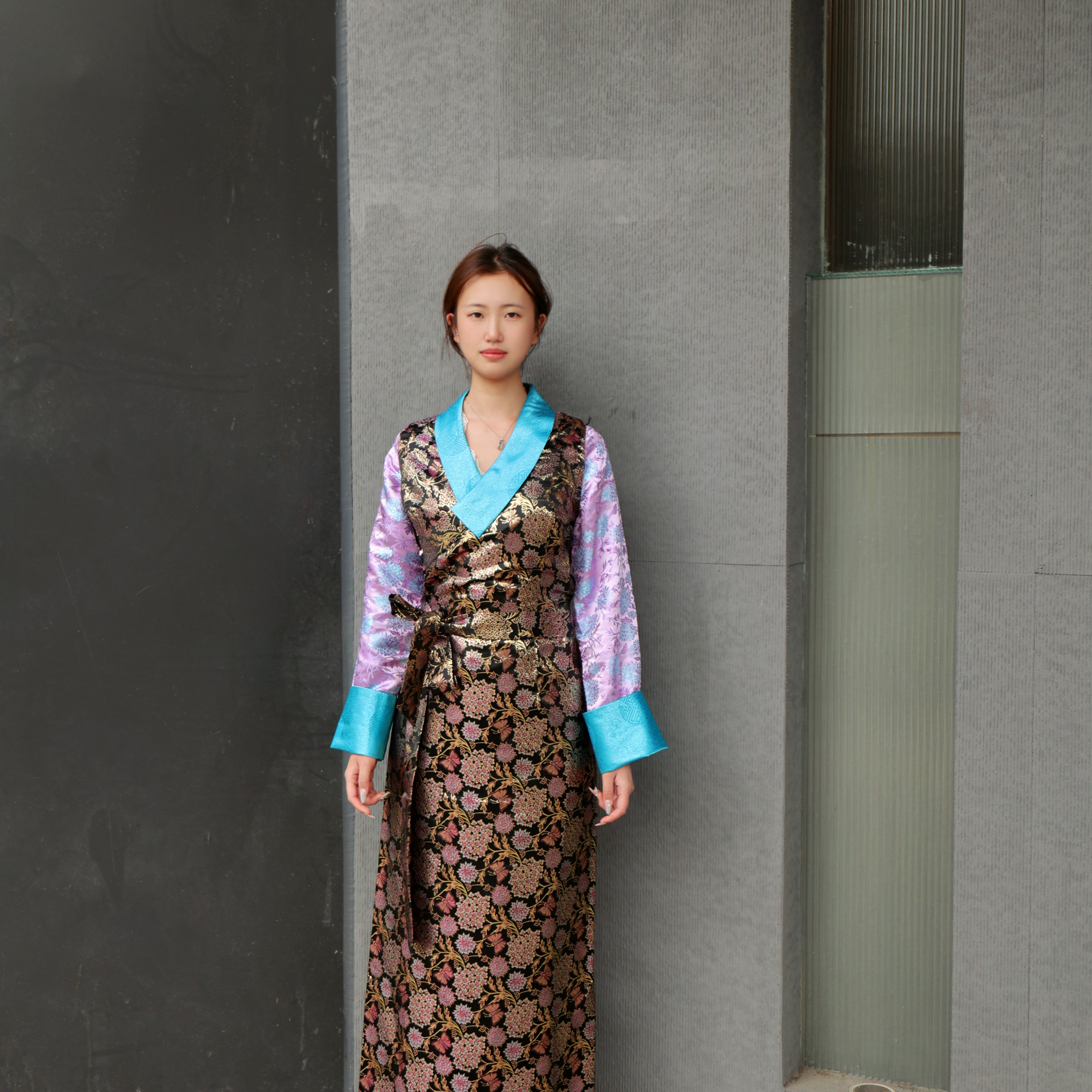 BLQ155藏式刺绣新款拼接连衣博拉裙