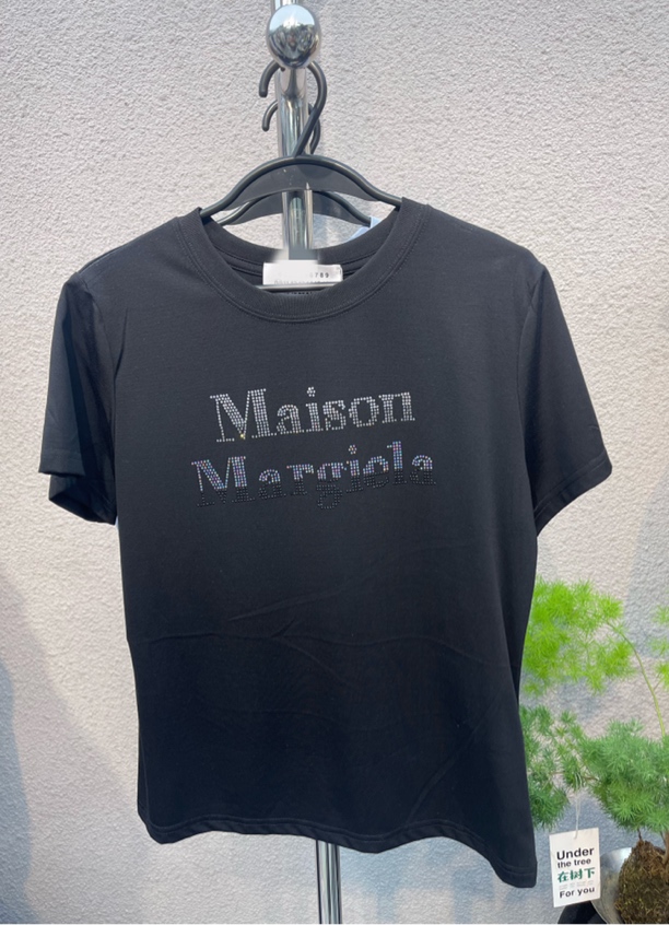 百搭黑色时尚圆领简约春夏女士圆领T恤短袖套装