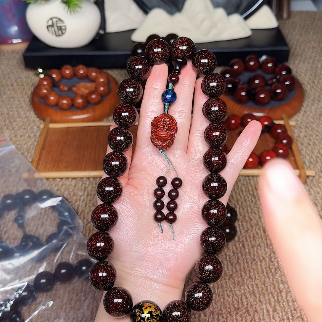 檀香紫檀（小叶紫檀）想1.8手